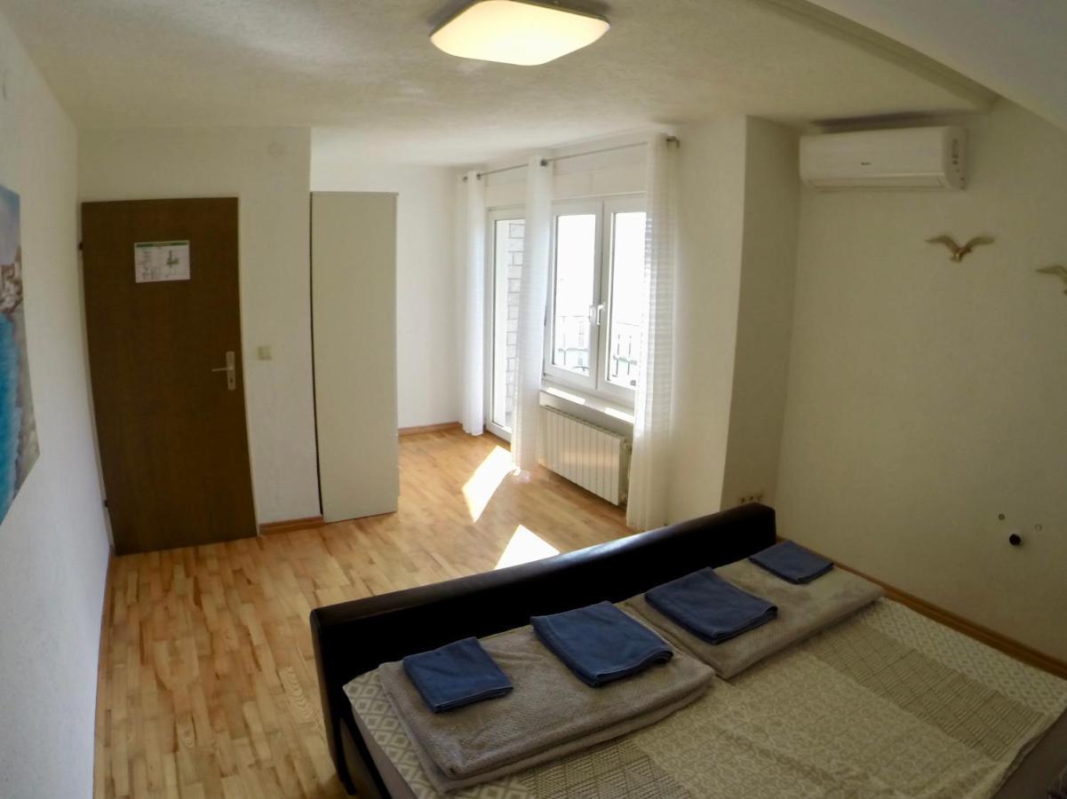 ז'סניסה Holiday Apartment Lavanda Sumpetar מראה חיצוני תמונה